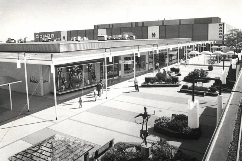 Wonderland Mall (Wonderland Shopping Center) - From Michigan Memories On Facebook